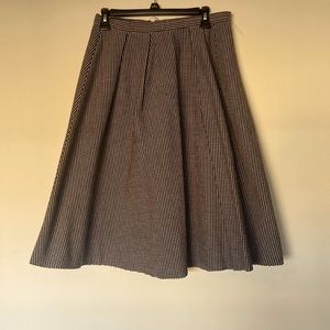 1 FREE IN A BUNDLE OF 3+ Forever 21 Checkered|Fit A-Line Fit & Flared MIDI Skirt